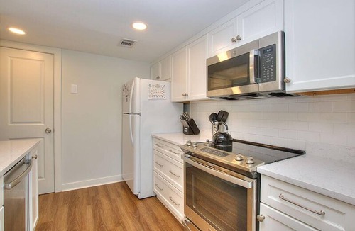 South Beach House | Beautifully Updated Home! Water Views and Walking Distance to the Salty Dog!