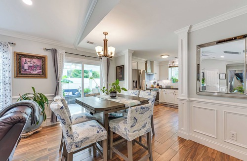 Bluffton Cottage | Bluffton Getaway w/Fenced Yard: 7 Mi to Beach!