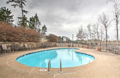 Rockwell House | Boat Slip: Lake Hamilton Condo in Hot Springs!