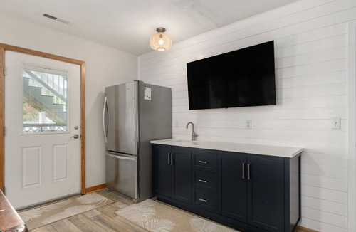 Sea Acres House | Bring your dog to Duck - Updated Four Seasons family friendly home!