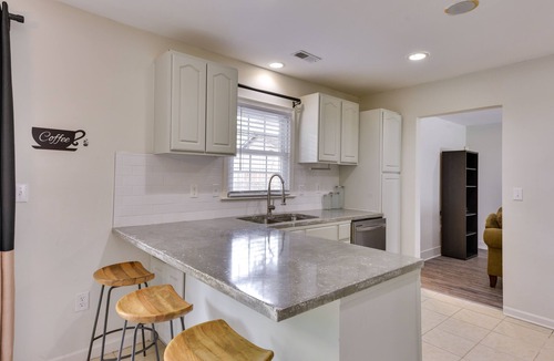 West Ashley House | Charleston Extended Stay w/Yard!