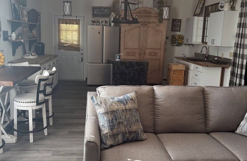Searcy Cottage | Charming 1-bedroom cottage in lovely Searcy with AC