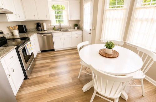Irmo House | Charming 3 bdr house in Irmo min from Columbia airport, lakes, Columbia downtown