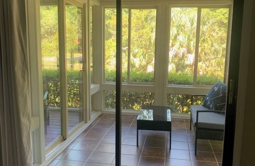Mount Pleasant House | Charming 3-bedroom house with a gorgeous pond view in Mt Plesant