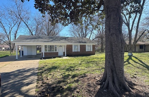 Hollandale House | Charming 3-bedroom house with WiFi and AC in Hollandale
