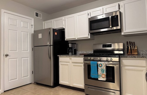 North Charleston House | Charming 4-bedroom house in beautiful Charleston
