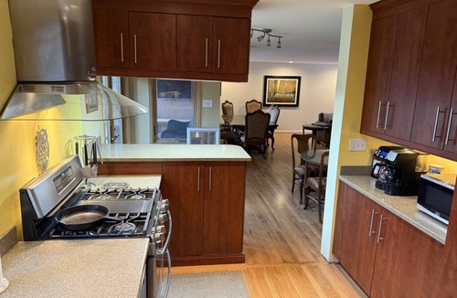 Broadmoor House | Charming Mountain house in Colorado Springs perfect for your getaway