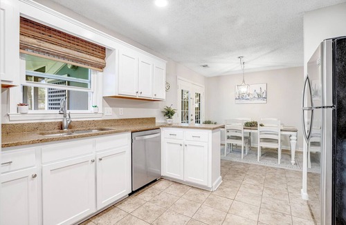 Charleston House | Coastal Charleston Retreat Near Folly Beach Fun