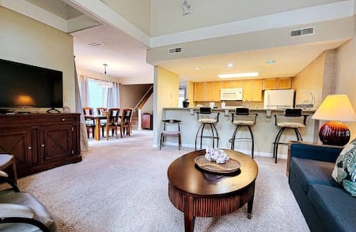 Ocean Ridge House | Coastal Charm: 3BR Condo on Edisto