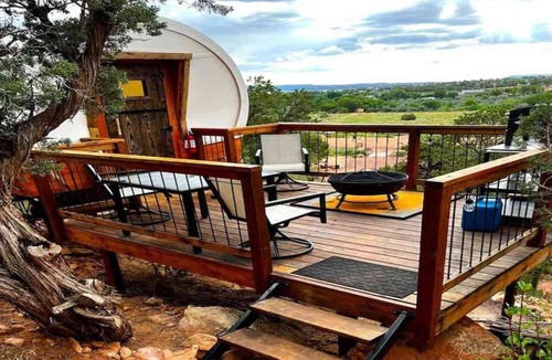 Hildale RV Rental | Covered Wagon w/Private Deck, Fire Pit, and Grill