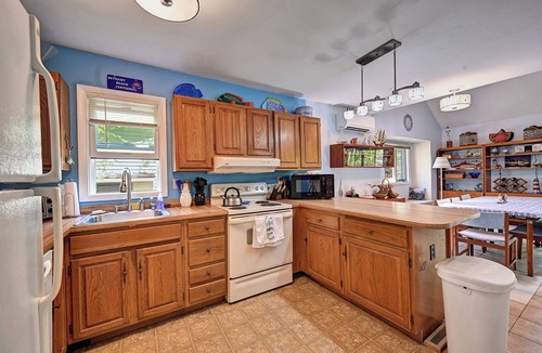 Bethany Beach Cottage | Cozy 3 bedroom 2 bath beach house with private setting! Pool, Trolley, Wifi, Beach Town!