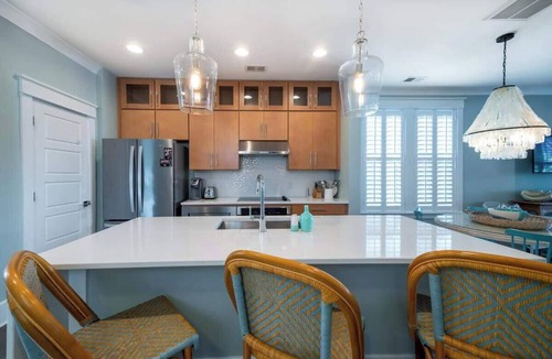 Old Village House | Cozy 3 Bedroom Home Near Sullivans Island