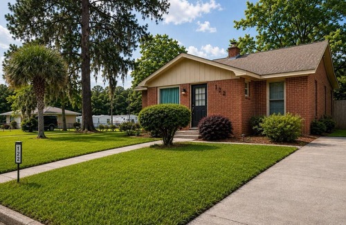 Garden City House | Cozy, Contemporary Haven Near Historic Downtown