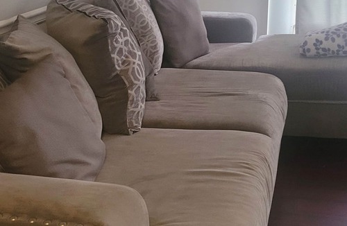 Ruffin House | Cozy home. 15 minutes from the lake and 30 minutes from the beach!