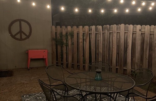 Eden Isle House | Cozy home across from Red Apple Inn and 20 minutes from Little Red River!