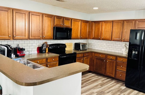 Ladson House | Cozy house close to Historic Summerville downtown