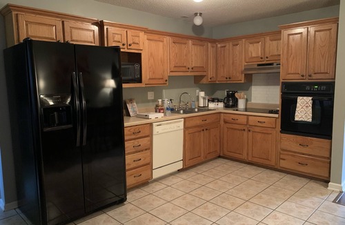 Twelve Oaks House | Cozy house in Oxford, MS close to everything: sports, food & Ole Miss!