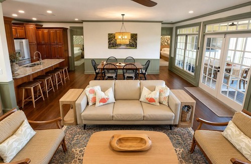 Melrose on the Beach Cottage | Daufuskie Paradise, Oceanfront 3 Suite Cottage with Huge Porch