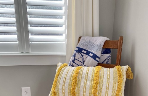 North Charleston House | Destination Chuck-Town, Close to the Airport, Coliseum, and Historic Downtown