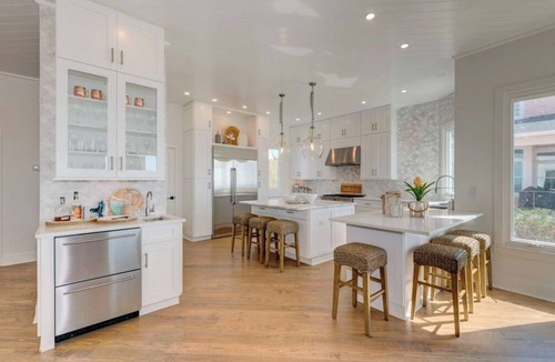 Isle of Palms House | Discounts! Beautifully decorated 206 Ocean Blvd. Oceanfront, Pool/Hot Tub, Elevator