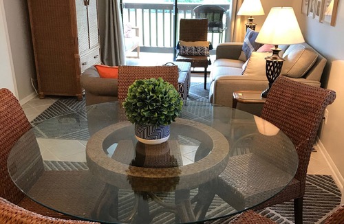 Folly Field Villa | Discounts-Oceanside Resort-King Bed-Lagoon View-Close to Beach-Updated Bathrooms