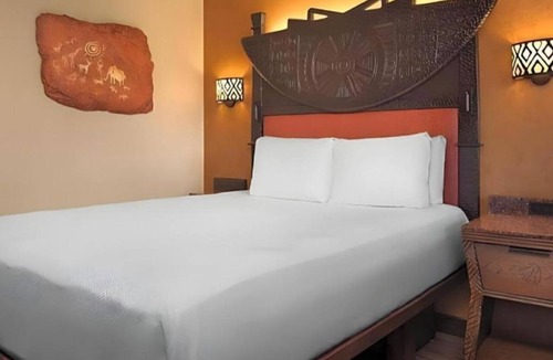 Bay Lake Resort | Disney's Animal Kingdom Lodge - 1 BR Suite
