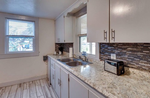 Savannah Apartment | Dock&Volleyball! Near Downtown - Orange Oasis 2