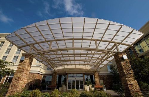 North Charleston Hotel | DoubleTree by Hilton North Charleston - Convention Center