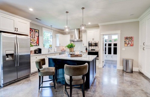 Downtown House | DOWNTOWN CASA KINCANNON, TOP 10 LUXURY, Bikers! HGTV FIXER TO FABULOUS BUILT