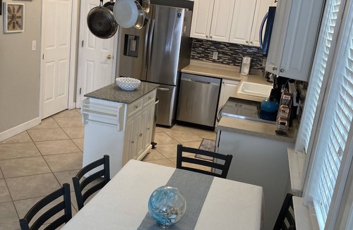 Port Royal Villa | Downtown Port Royal/min to Sands Beach/Parris Island and Historic Beaufort