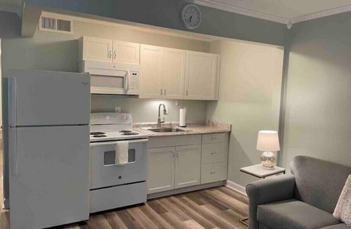 Palmetto Dunes Apartment | Dreamy HHI Retreat w/Pool, Gym
