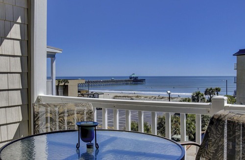 Folly Beach Villa | Easy walk to Downtown Folly Beach- Stunning Ocean and Pier Views!