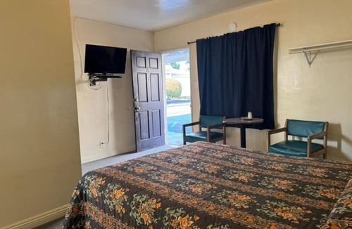 East Pasadena Hotel | El Rancho Motel - Pasadena
