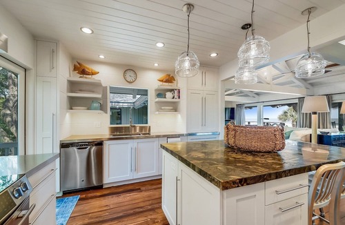 Beach Lagoon House | Enjoy Direct Oceanfront Views & Putting Green