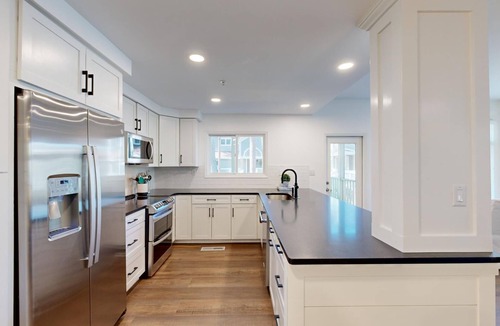 Palmetto Dunes Villa | Escape to this recently remodeled, coastal-inspired retreat!