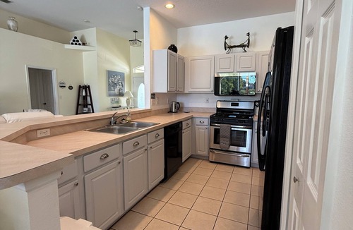 Bridgewater Crossing Villa | Executive Villa with lake views, south facing pool 4 bed 3 bath. Games room