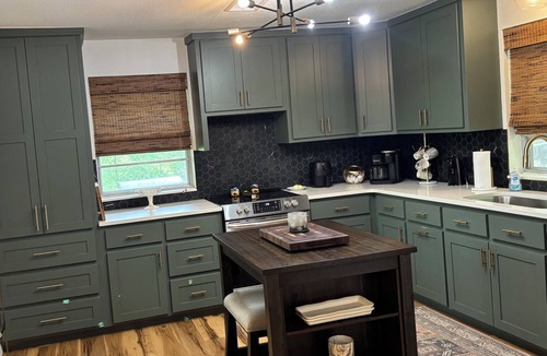 Marble Falls Cabin | Fabulous 3-bedroom 2 Story Cabin with a fully finished basement.