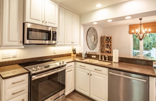 Isle of Palms House | Family-Friendly; Steps to Beach; Fabulous Backyard w/Screened Porch, Expansive Back Deck & Fire Pit