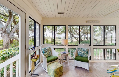 Seabrook Island Villa | First-floor villa overlooking the Ocean Winds golf course 18th fairway