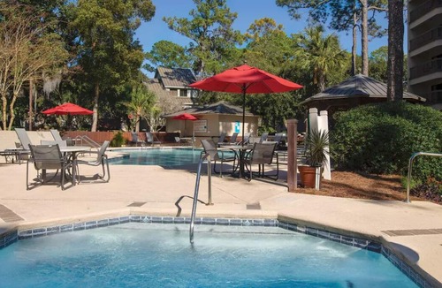 Harbour Town Resort | FREE GOLF FOR TWO, Waterfront Sea Pines Heritage Club at Harbour Town Resort