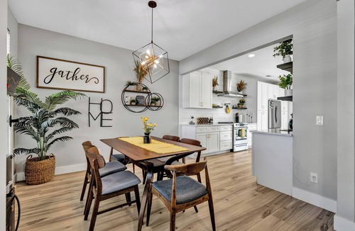 Bluffton House | Fully remodeled home + optional In-law apartment for large groups