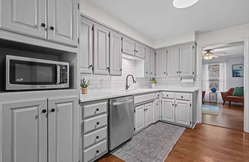 Rockwell House | Fun Modern Family Retreat In Hot Springs By Lake Hamilton & Oaklawn