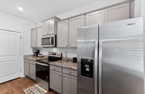 Port Wentworth House | Furnished Savannah Retreat | Gated Community | 30+
