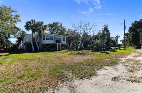 Isle of Palms Cottage | Goat Island Haven on Intercoastal Waterway and only accessed by boat.