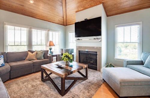 Pelican Bay House | Going Coastal
