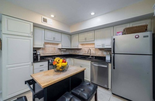 Spinnaker Beachhouses Villa | Great 2 Bedroom Spinnaker w/Golf/Lagoon Views! Amenity access included! Screened Porch!
