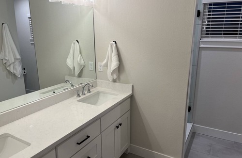 Fayetteville House | Gulley Grove Game Day - 10 minute drive to U of A/Downtown 3 beds ~ 2.5 baths