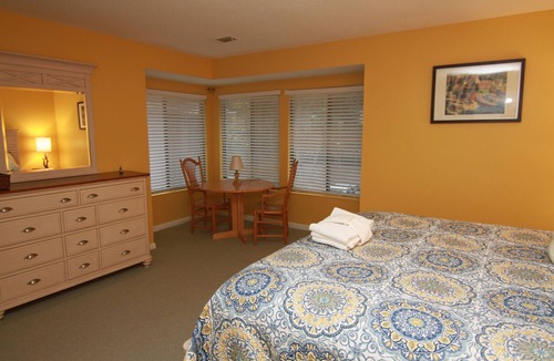 Shipyard Plantation Resort | Hilton Head Retreat-Beach, Golf, Bike & Tennis