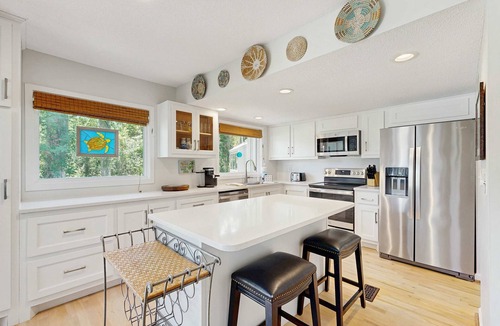 Ocean Ridge House | Home with patio, golf views, close to beach and restaurants