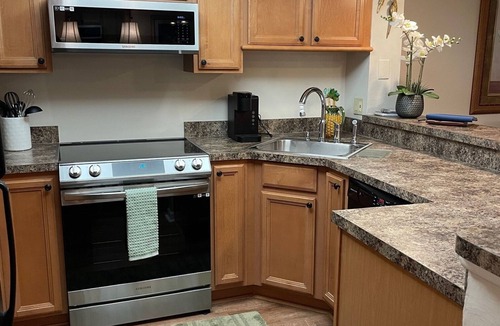 Sea Ranch Condo | Hudson Hideaway: 2 BR/2 Bath Gulf Front Condo,Stunning Sunset from 27' Balcony